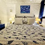 Вилла Sos Aranzos Privata Con Jacuzzi *