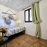 Sos Aranzos Privata Con Jacuzzi Вилла Гольфо-Аранчи
