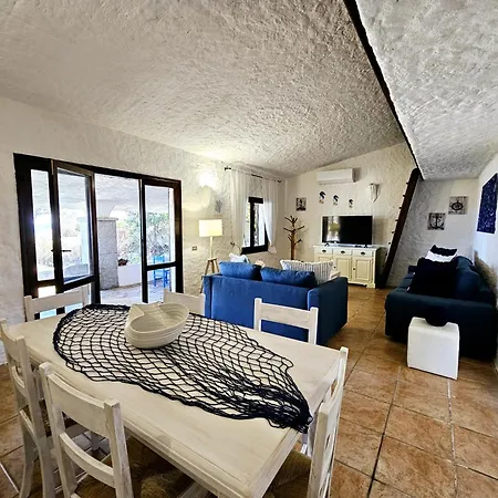 Splendida Sos Aranzos Spiaggia Privata Villa Pittulongu