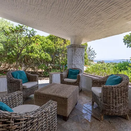 Sos Aranzos Privata Con Jacuzzi Villa *