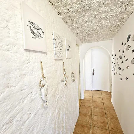 Sos Aranzos Privata Con Jacuzzi Villa