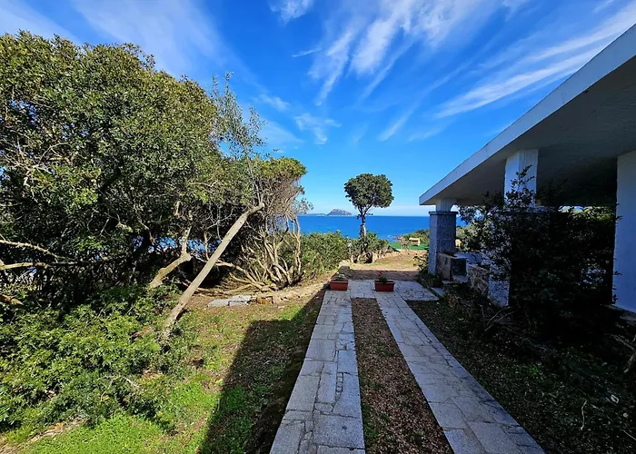 Villa Sos Aranzos Spiaggia Privata Con Jacuzzi * 阿兰奇湾城